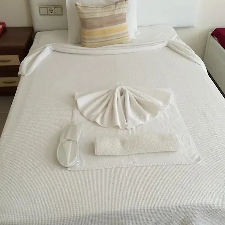 Era Singles Oludeniz